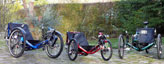 tricycles couch&eacute;s en d&eacute;monstrations dans le magasin.