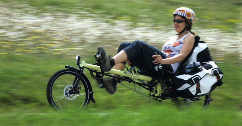Tagun avec sacoches spécialement conçues par Ortlib pour les vélos couchés